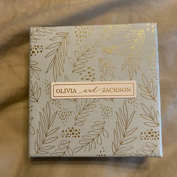 NIB - Sterling Silver Necklace - Picture 2 of 2